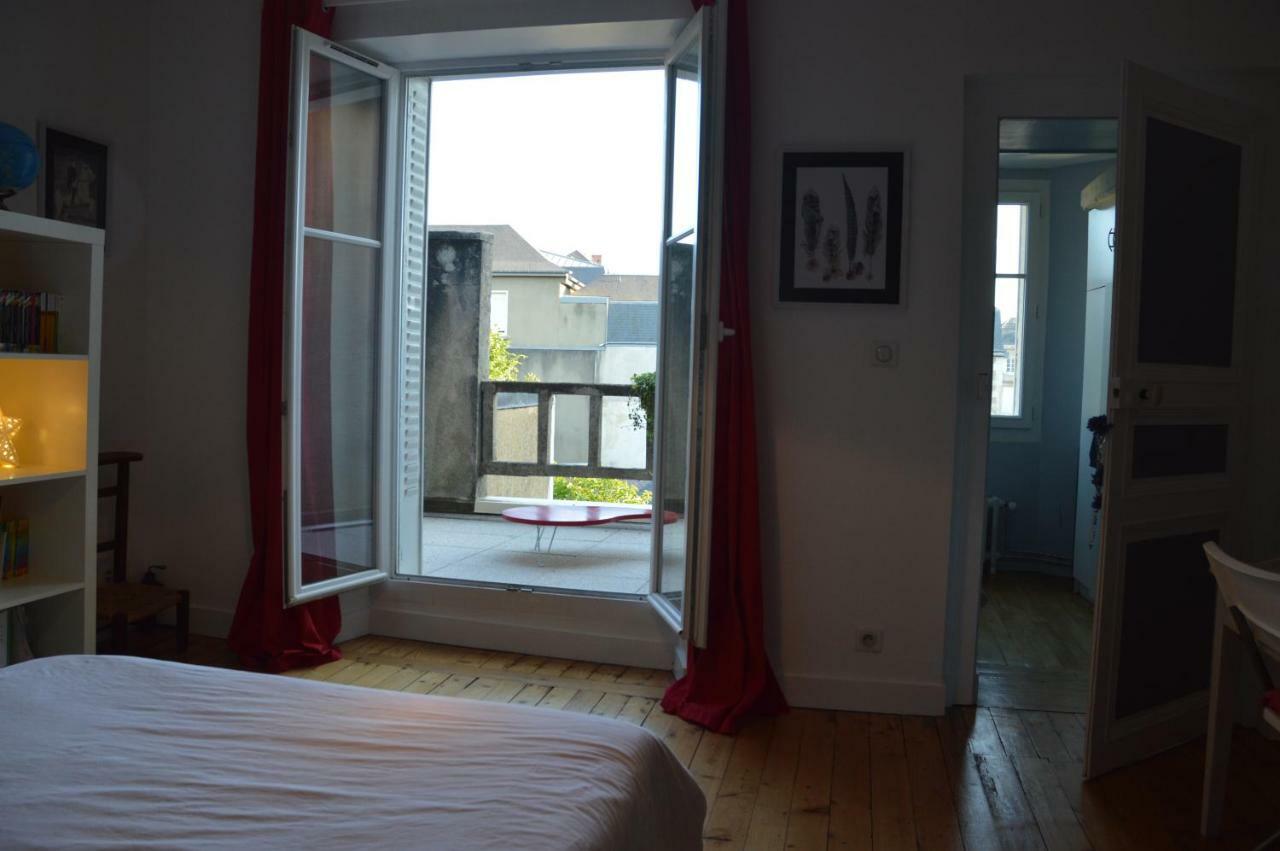 לה מאנש Chambre D'Hotes Les Ecuries מראה חיצוני תמונה