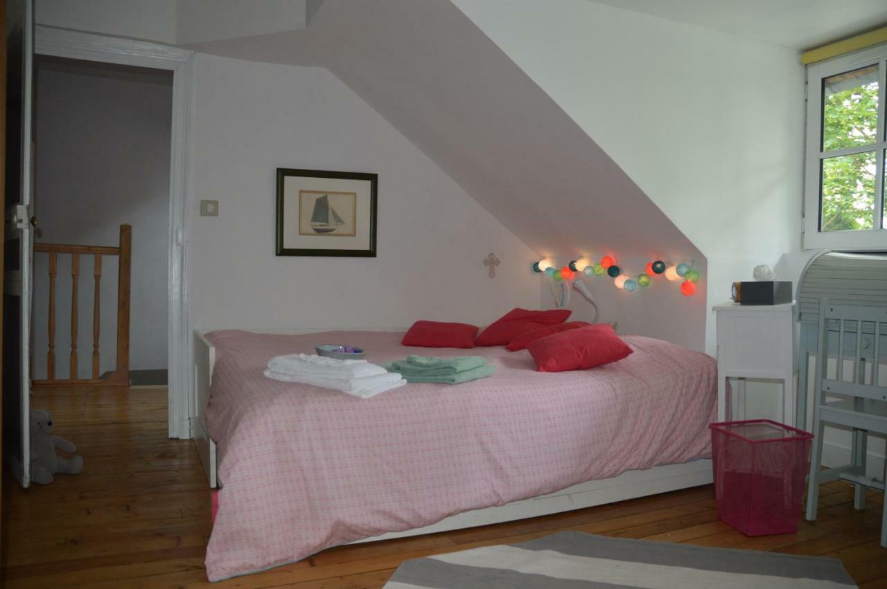 לה מאנש Chambre D'Hotes Les Ecuries מראה חיצוני תמונה
