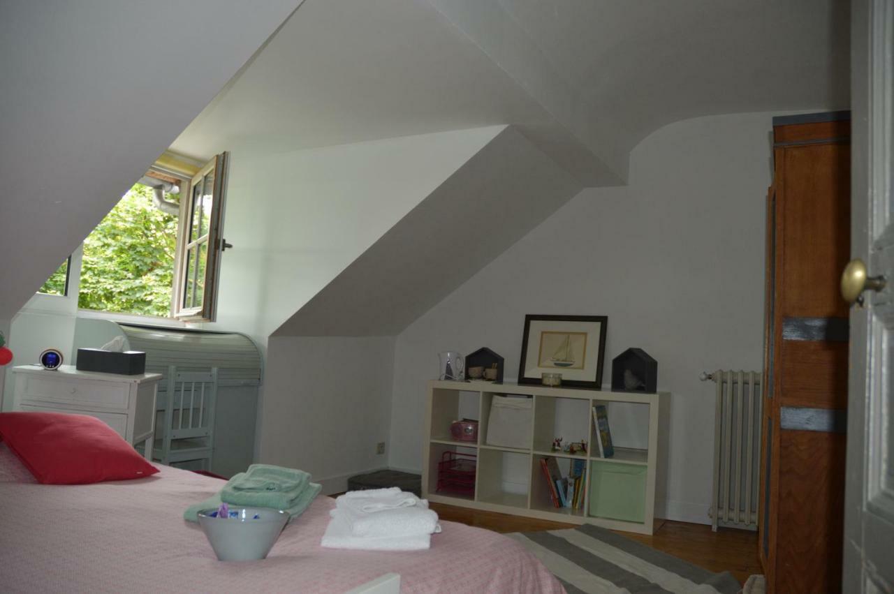 לה מאנש Chambre D'Hotes Les Ecuries מראה חיצוני תמונה