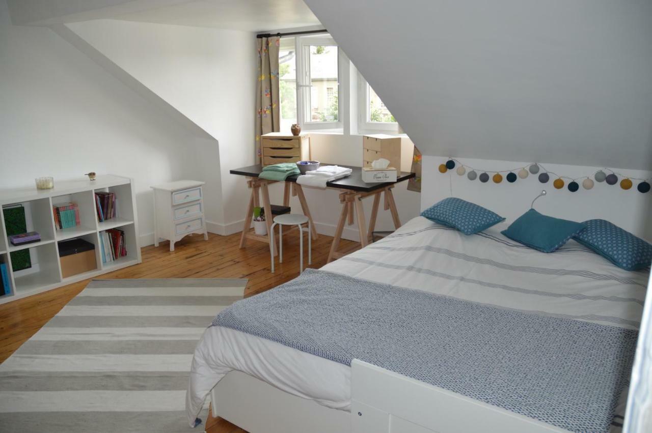 לה מאנש Chambre D'Hotes Les Ecuries מראה חיצוני תמונה