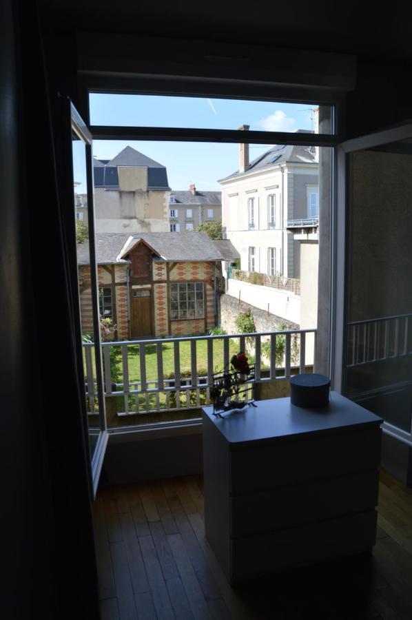 לה מאנש Chambre D'Hotes Les Ecuries מראה חיצוני תמונה